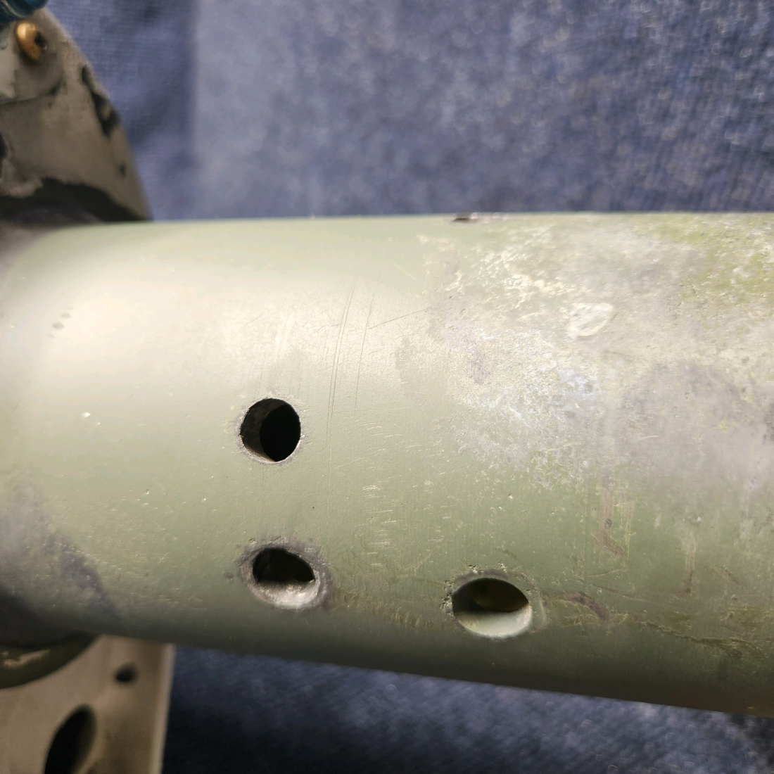 Used aircraft parts for sale, 169-810000-660 Beechcraft C23 SUNDOWNER RH MAIN LANDING GEAR ASSY