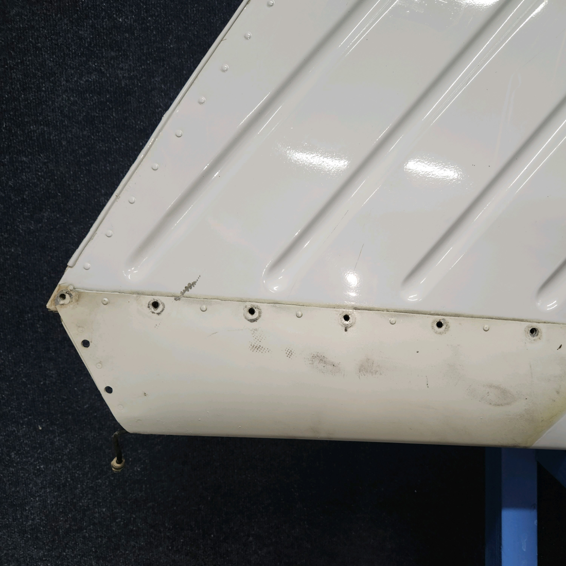 Used aircraft parts for sale, 66975-004 Piper PA28-161 Vertical fin