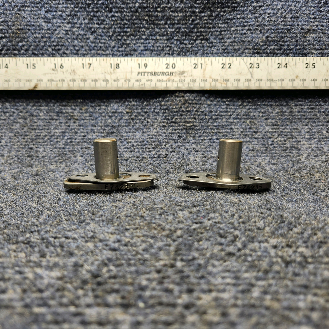 Used aircraft parts for sale, LW-13796 CESSNA 172K CRANKSHAFT IDLER GEAR SHAFT "PRICE PER EACH"