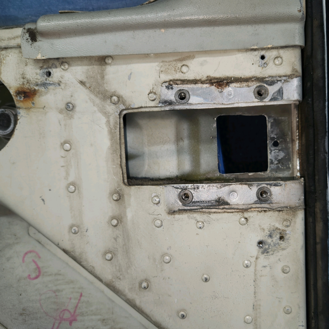 Used aircraft parts for sale, 79545-002 Piper PA28-161 Cabin Door Structure – Without Latch, Lock, and Hinges