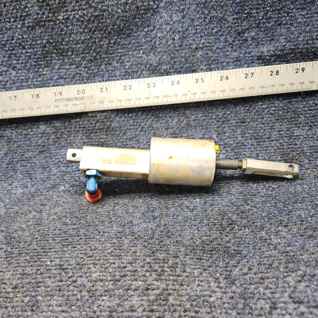 Used aircraft parts for sale, 9882010-4 Cessna 172RG Master Brake Cylinder