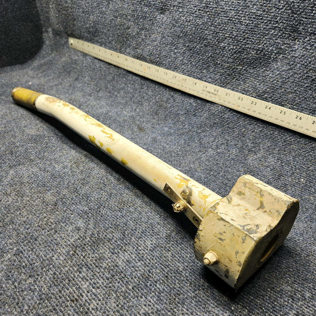 Used aircraft parts for sale, 169-620000-37 Beechcraft C23 SUNDOWNER TUBE STABILATOR ACTUATING