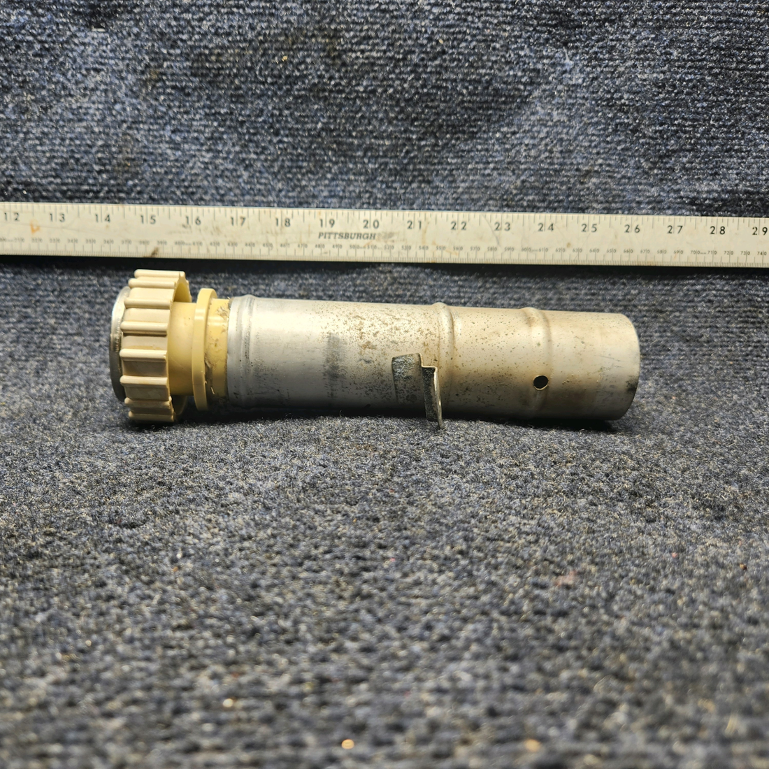 Used aircraft parts for sale, 0413163-18 CESSNA 172K OUTLET ASSEMBLY W OAT INDICATOR STC VENTS