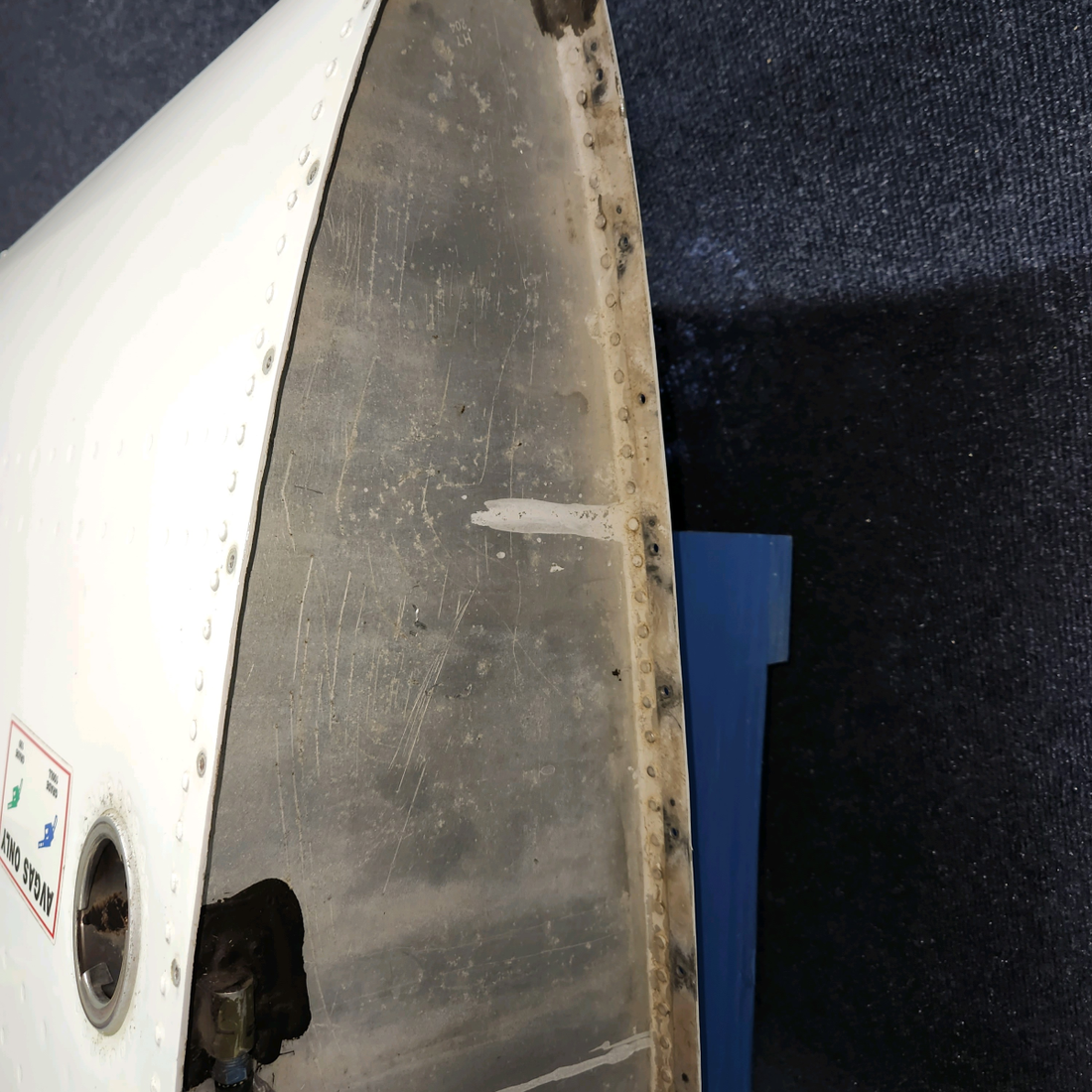 Used aircraft parts for sale, 35633-001 Piper PA28-161 Fuel Tank Assembly - RH