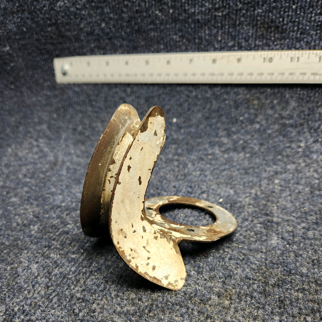 Used aircraft parts for sale, 67107-000 Piper PA32RT-300 NOSE GEAR ALIGNER GUIDE BRACKET