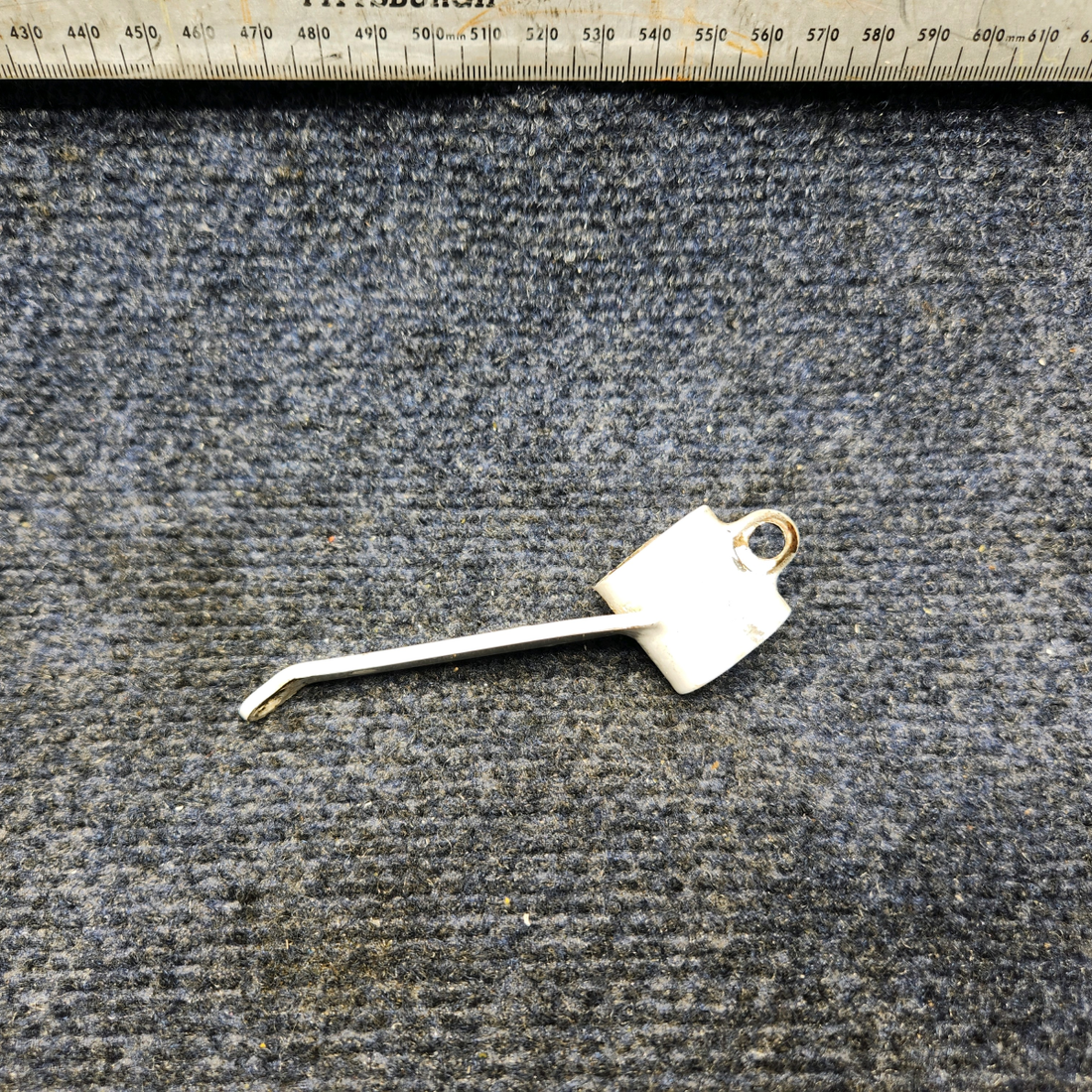 Used aircraft parts for sale, 550015-003 Mooney M20J MAIN GEAR DOOR SUPPORT LH