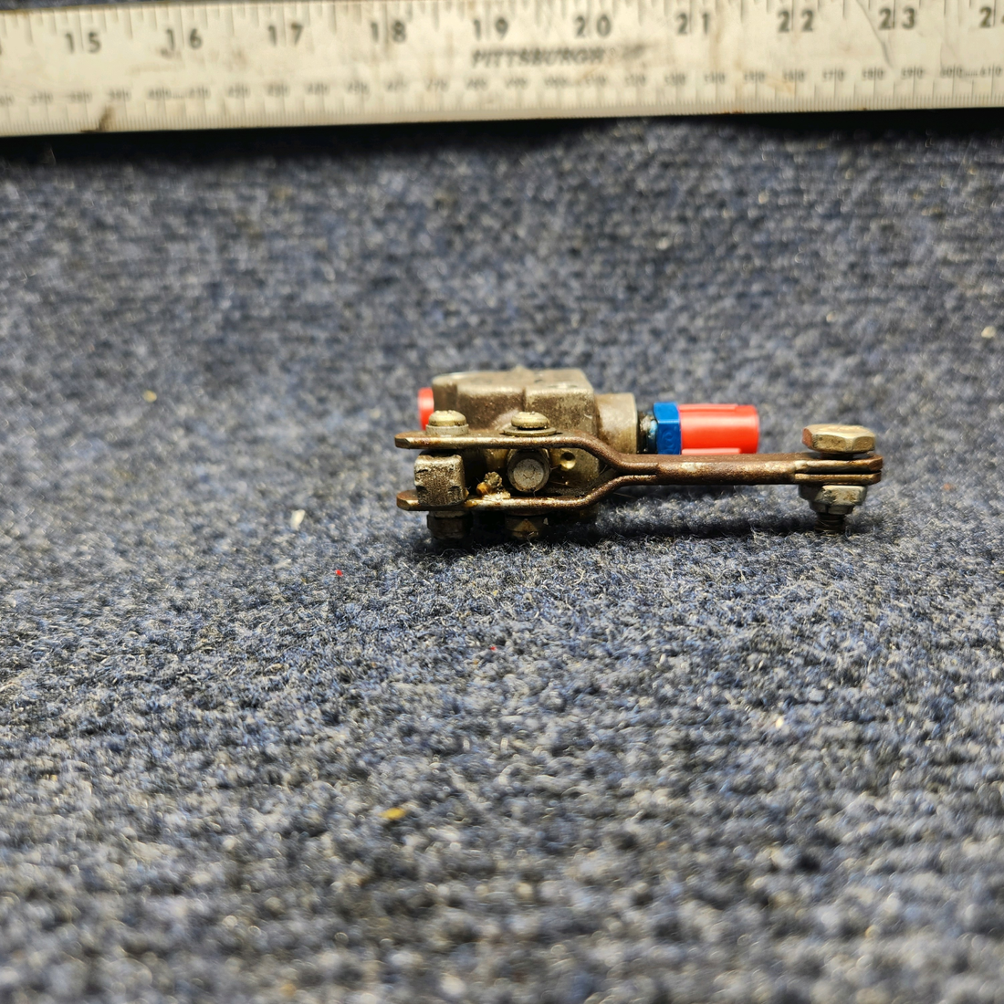Used aircraft parts for sale, A-115-4 Mooney M20J VALVE HYDRAULIC SHUT OFF-PARKING BRAKE.