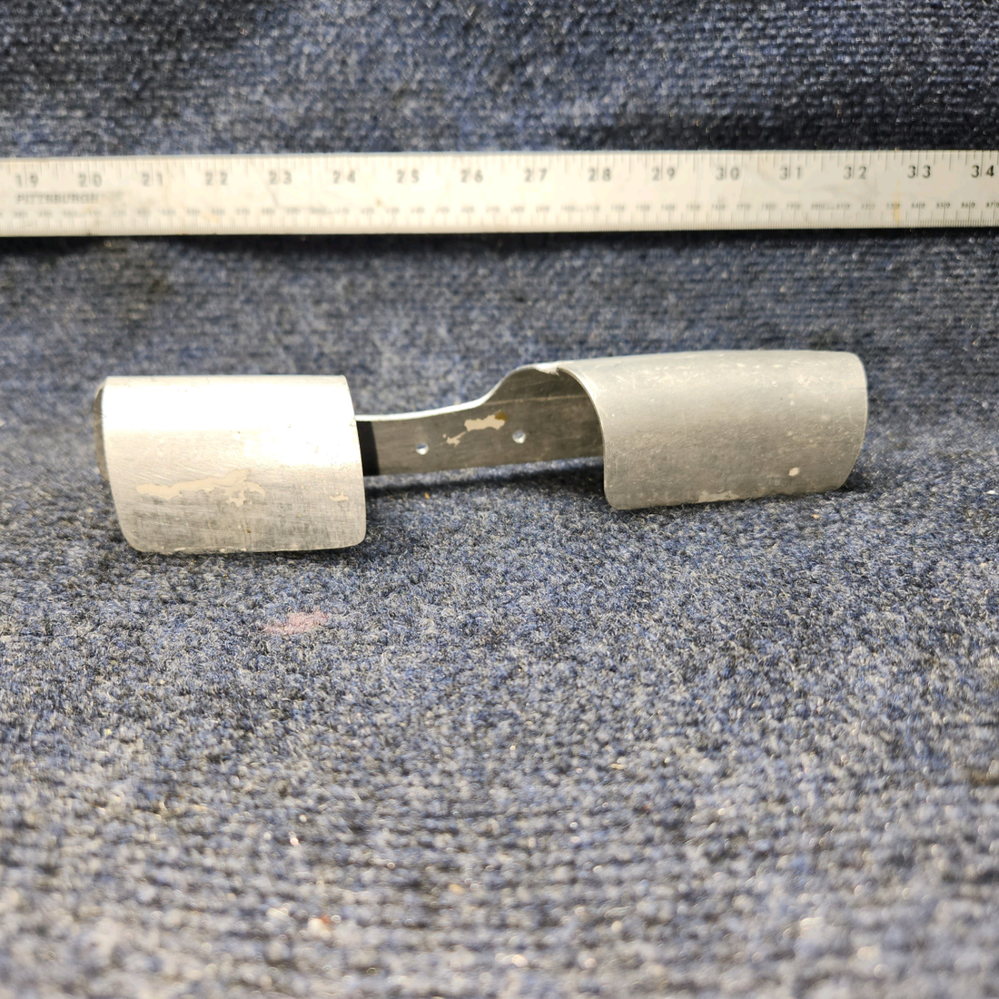 Used aircraft parts for sale, 2452019-1 Cessna 172RG Cowl Flap Ramp L/H