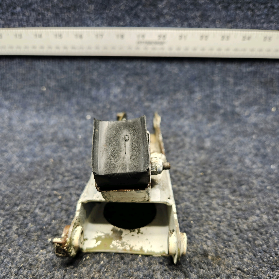 Used aircraft parts for sale, 13074-003 PIPER PA28-140 NOSE GEAR TORQUE LINK LOWER