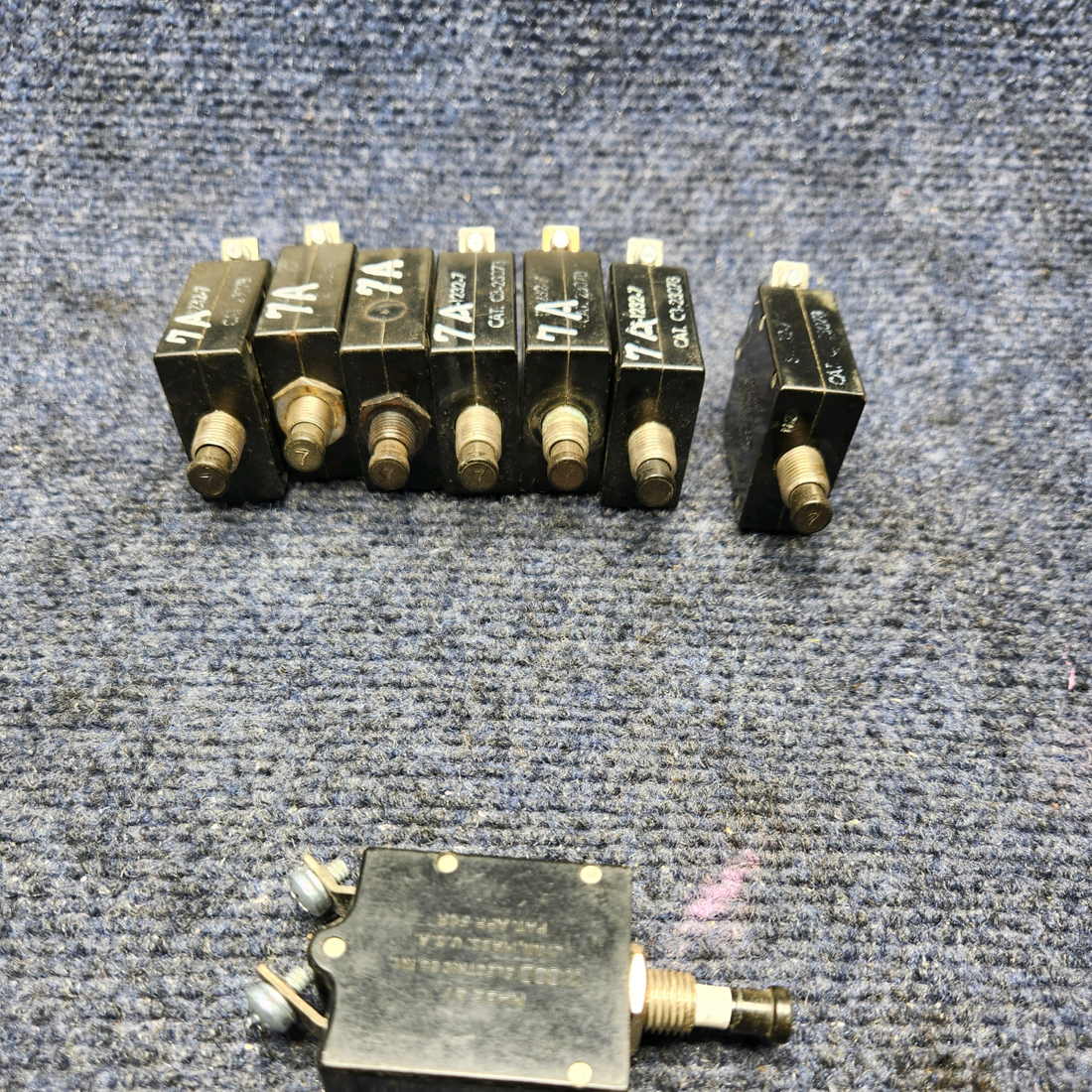 Used aircraft parts for sale, S1232-7 CIRCUIT BREAKER 7AMP PRICE PER EACH