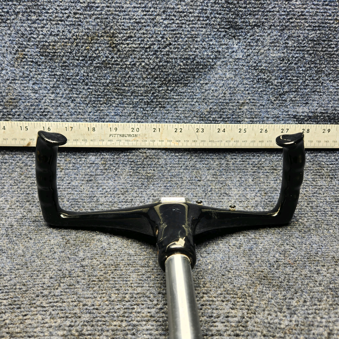 Used aircraft parts for sale, 0513240-14 CESSNA 172K CONTROL WHEEL LH / RH