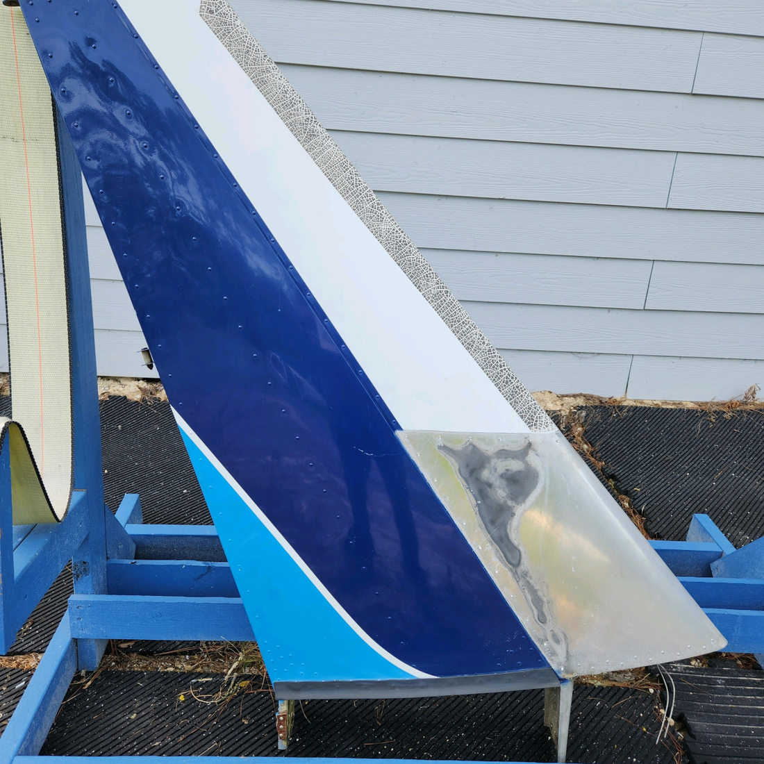 Used aircraft parts for sale, 169-640000-651 Beechcraft C23 SUNDOWNER VERTICAL STABILIZER