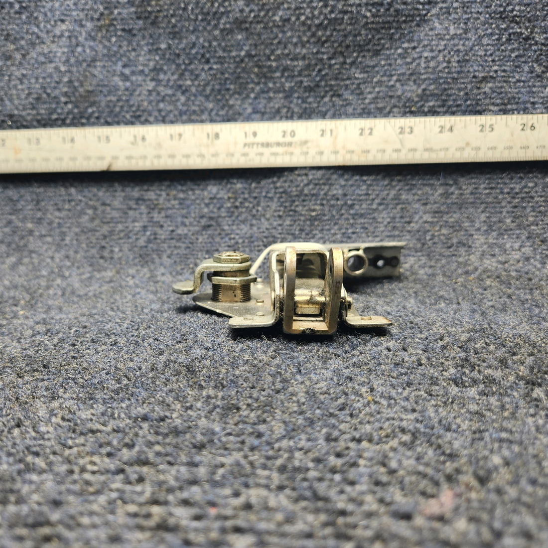 Used aircraft parts for sale, 310300-501 , 301294-501 Mooney M20J DOOR LATCH AND HOUSING ASSEMBLY