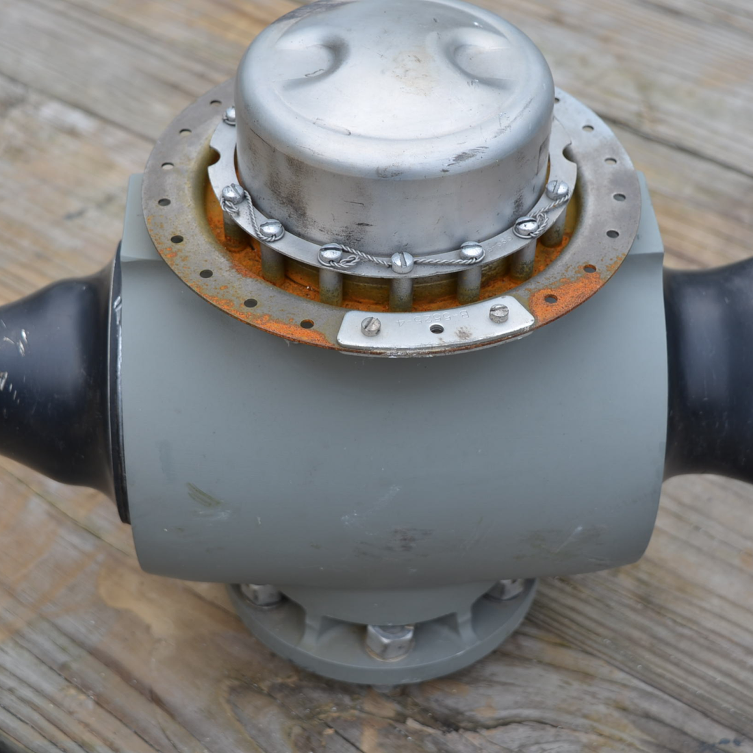 Used aircraft parts for sale, B2D34C214-B Cessna 172RG MCCAULEY - 2 BLADE PROPELLER (HUB PARTS ONLY SEE DETAILS)
