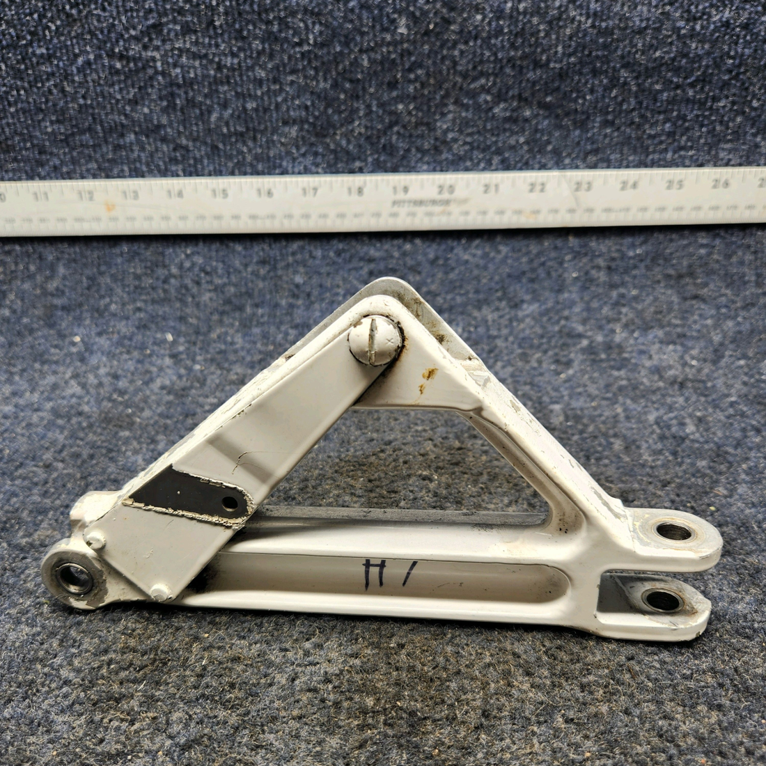 Used aircraft parts for sale, 67025-002 Piper PA32RT-300 LINK ASSEMBLY MAIN GEAR TRUSS LH