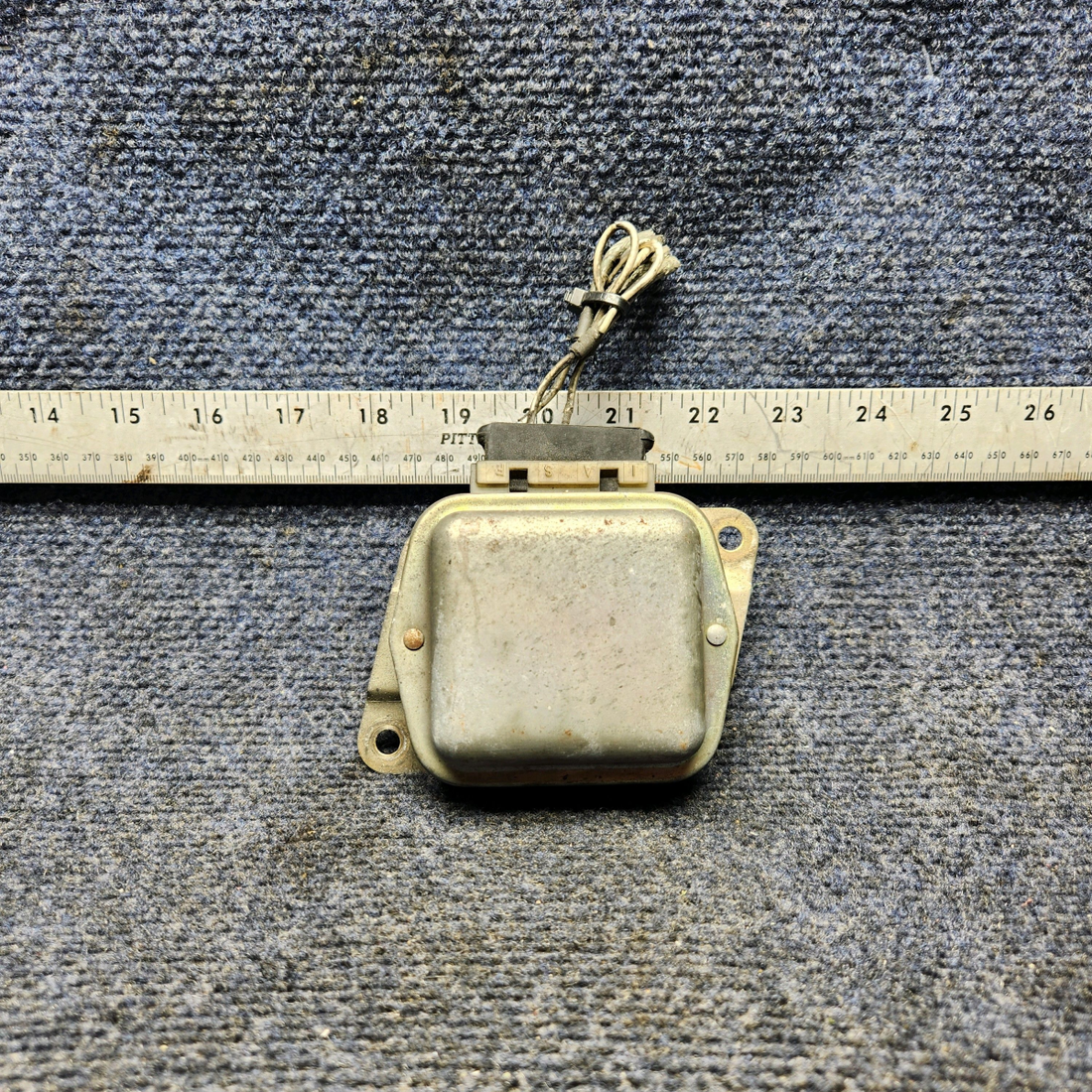 Used aircraft parts for sale, DGR6-1 CESSNA 172K VOLTAGE REGULATOR 14V