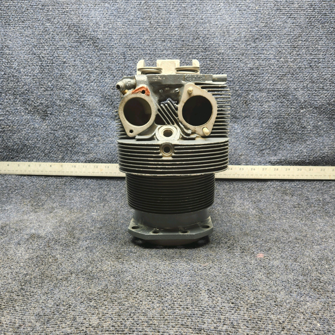 Used aircraft parts for sale, LW12416 Lycoming CESSNA 172K CYLINDER WIDE DECK USED IN O-320 SERIES CHROME -10 HRS  ONLY
