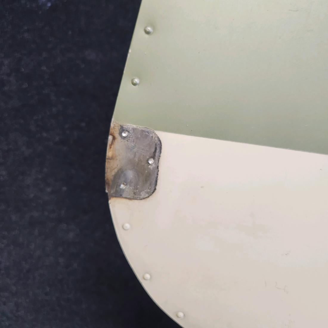 Used aircraft parts for sale, 0511460-49 CESSNA 172K LH CABIN DOOR STRUCTURE