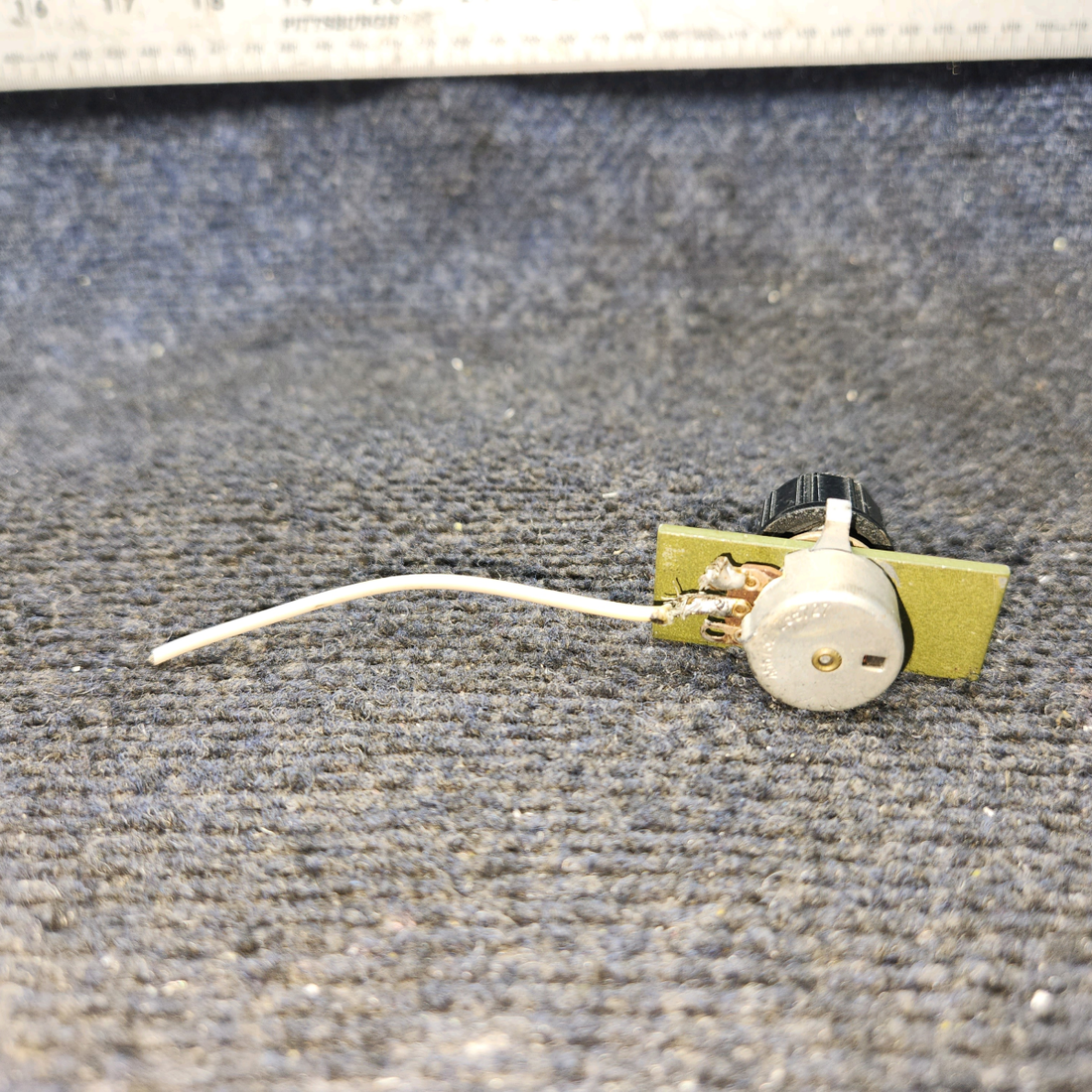 Used aircraft parts for sale, 456-732 Piper PA28-161 Potentiometer Switch Assembly