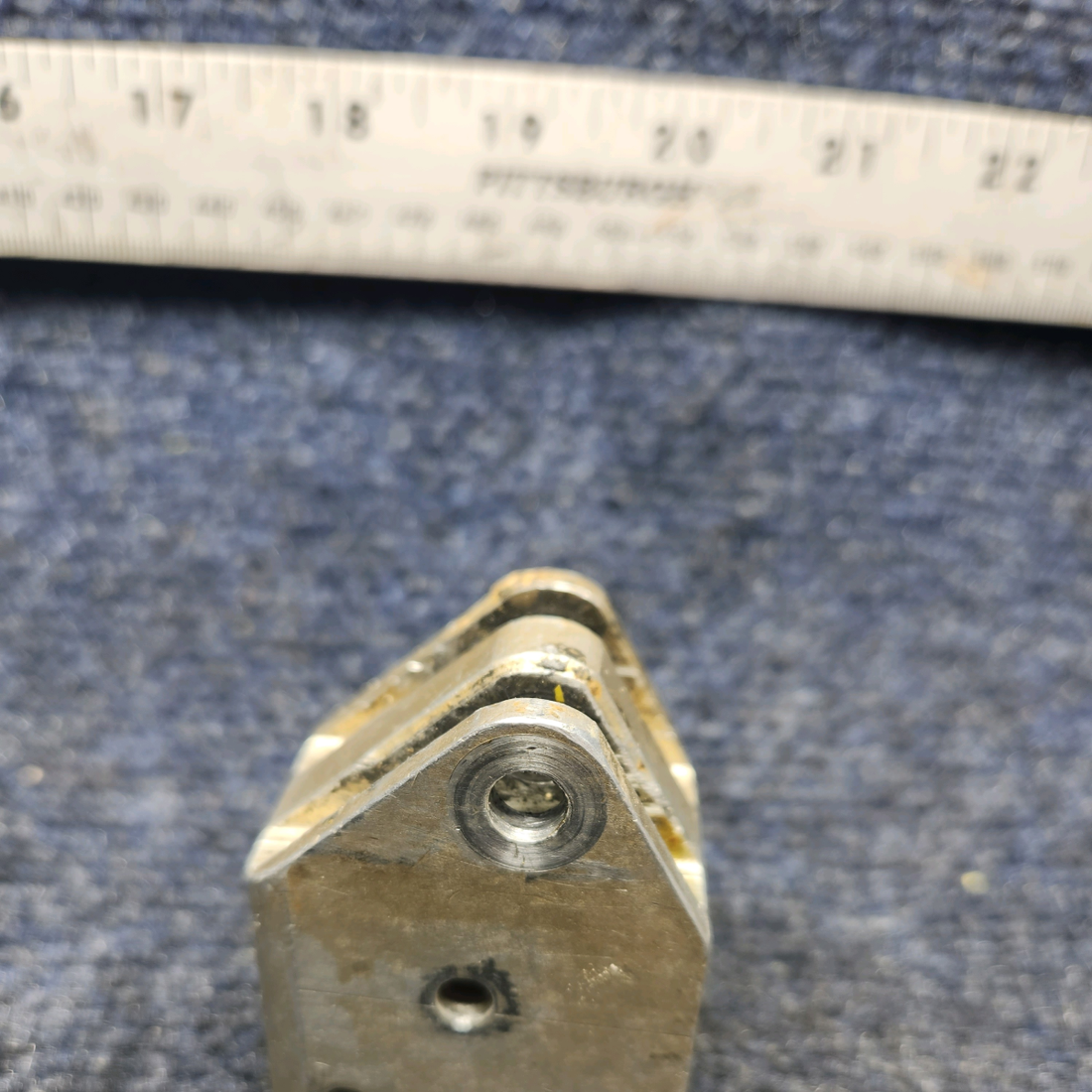 Used aircraft parts for sale, 950092-501 Mooney M20K LUG ENGINE RETRACT