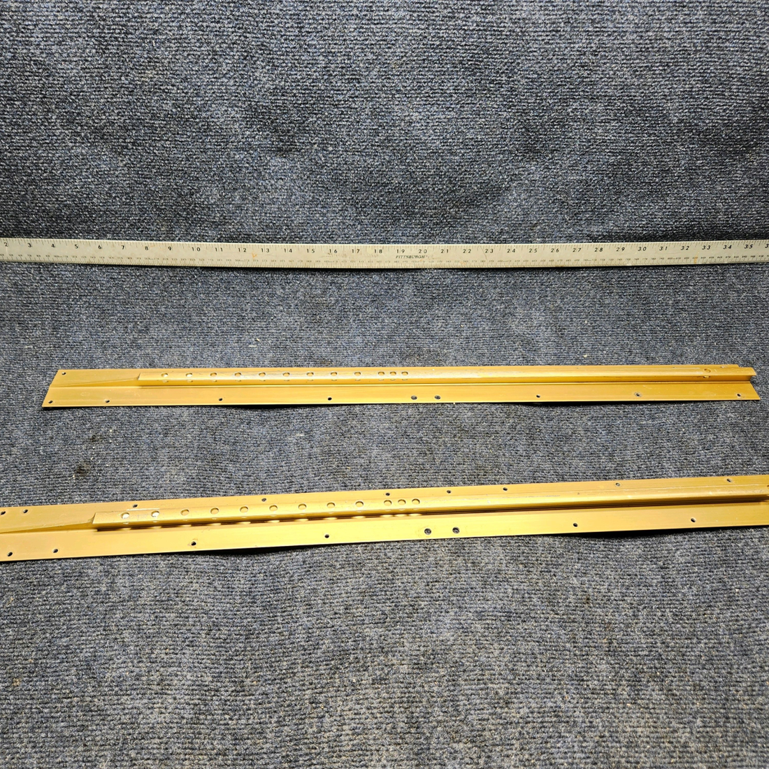 Used aircraft parts for sale, MC2414002-1 CESSNA C172RG SEAT RAIL, OUT LH, IN RH,