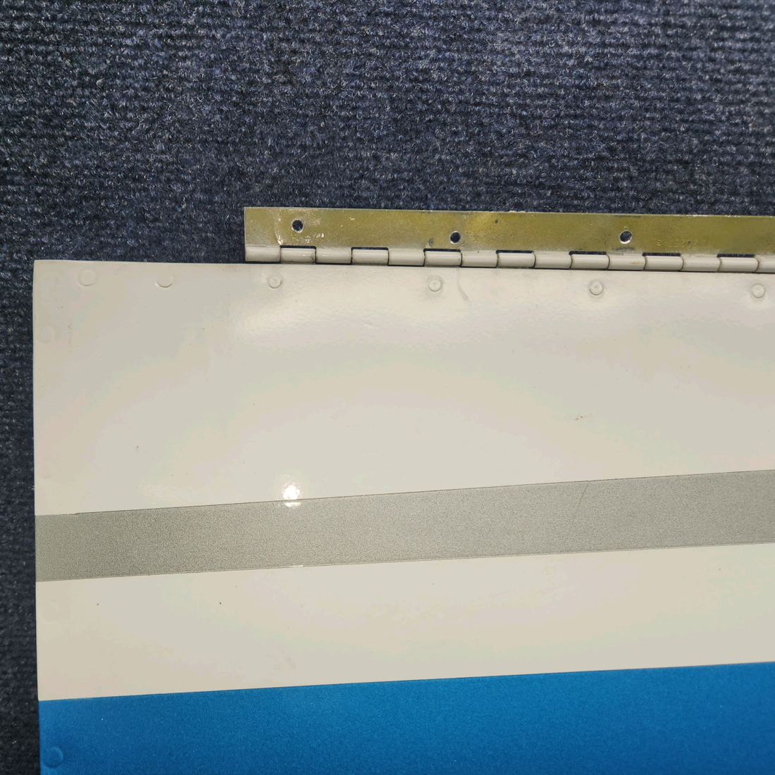 Used aircraft parts for sale, 66793-018 Piper PA28-161 Baggage Door Assembly – Sold with Lock