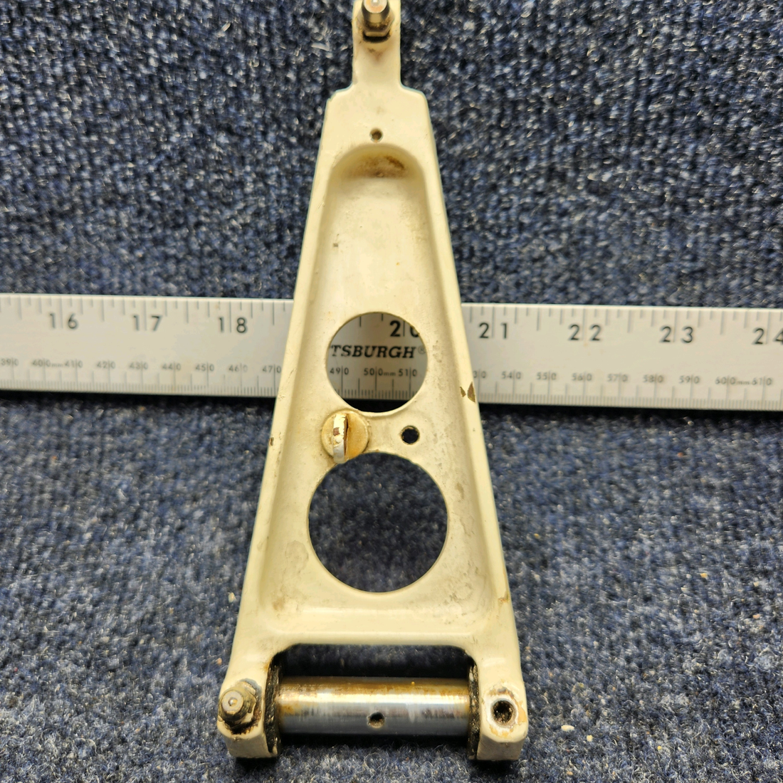 Used aircraft parts for sale, 45-815011-6 BEECHCRAFT F35 MAIN GEAR TORQUE LINK ASSY UPPER