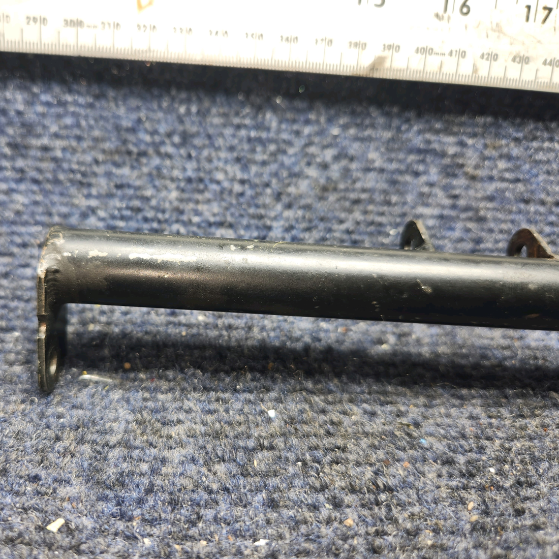 Used aircraft parts for sale, 650199-001 Mooney M20J Torque Tube Cowl Flap Engine