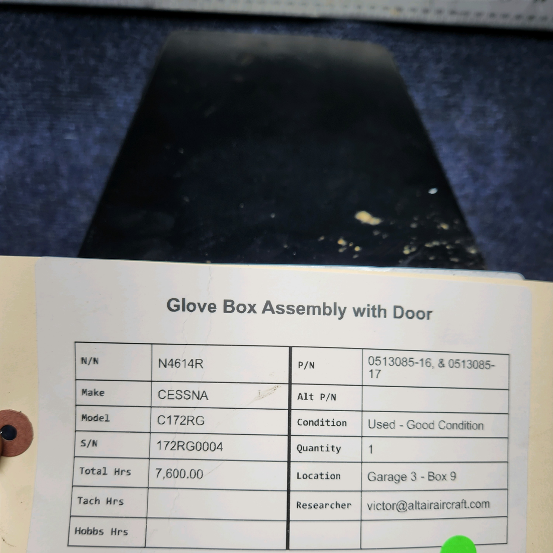 Used aircraft parts for sale, 0513085-16, 0513085-17 Cessna CESSNA C172RG GLOVE BOX ASSEMBLY WITH DOOR