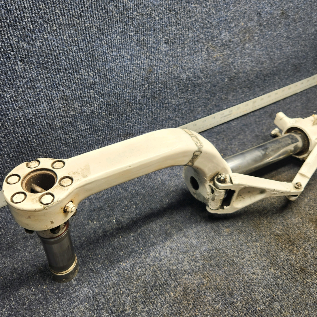 Used aircraft parts for sale, 96766-017 Piper PA32RT-300 MAIN GEAR STRUT ASSY RH W/ TORQUE LINKS