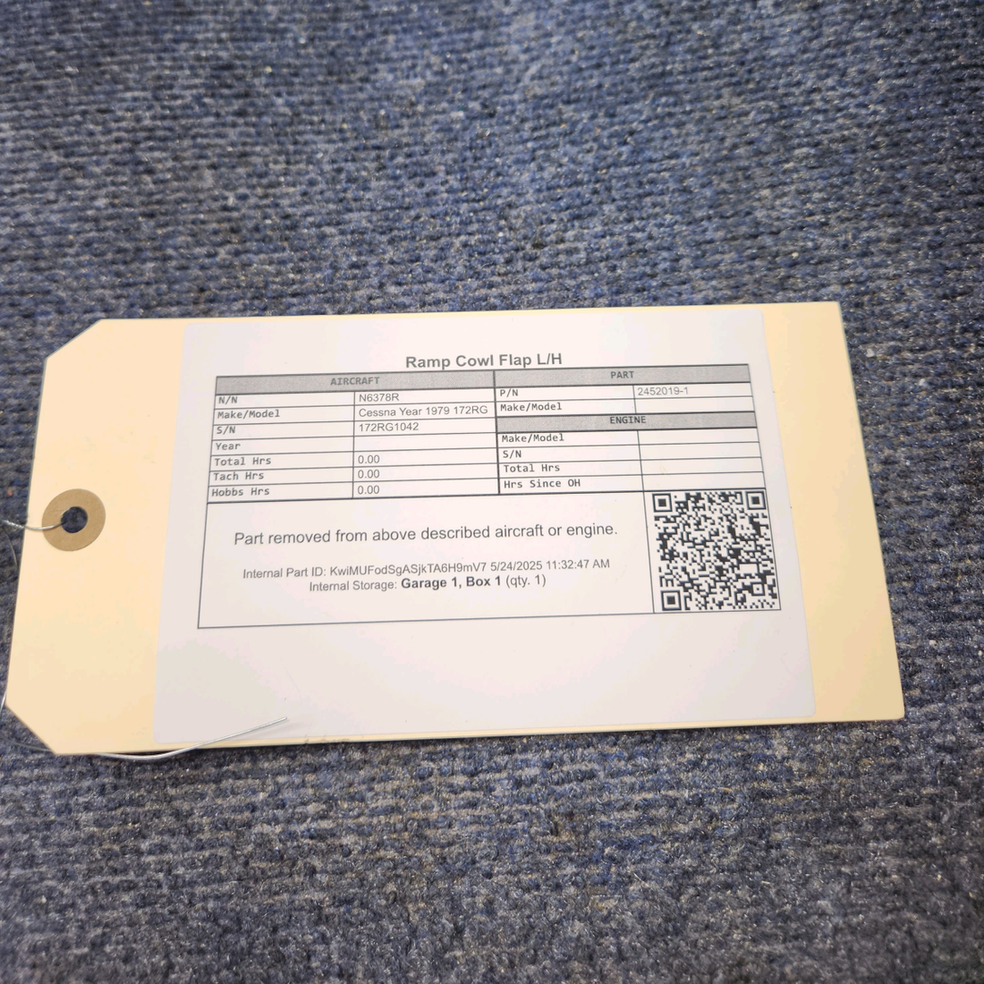 Used aircraft parts for sale, 2452019-1 Cessna 172RG Ramp Cowl Flap L/H