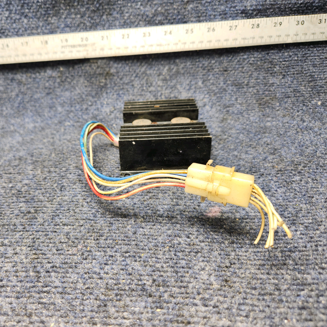 Used aircraft parts for sale, 0570166-1 Cessna 172RG Dimming Assy ligth Transitor