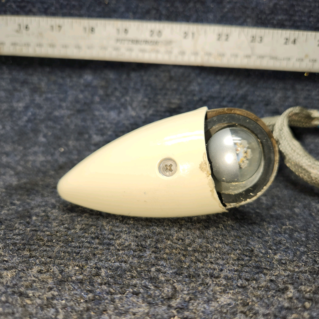 Used aircraft parts for sale, 30-0009-35 GRIMES CESSNA 172K WING NAVIGATION LIGHT "NO LENS" LED LIGHTS"