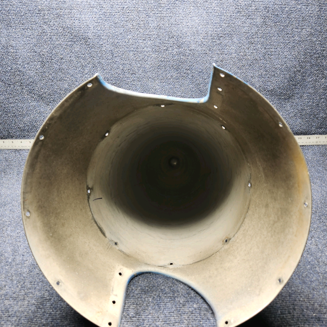 Used aircraft parts for sale, 169-380051 Beechcraft C23 SUNDOWNER SPINNER ASSY D4245 LITTLE DENT SEE PHOTOS