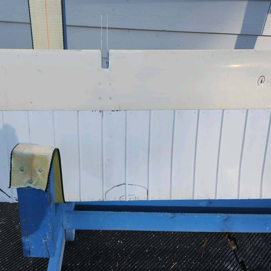 Used aircraft parts for sale, 0523901-38 CESSNA 172K FLAP ASSEMBLY RH "SEE PHOTOS FOR DETAILS"