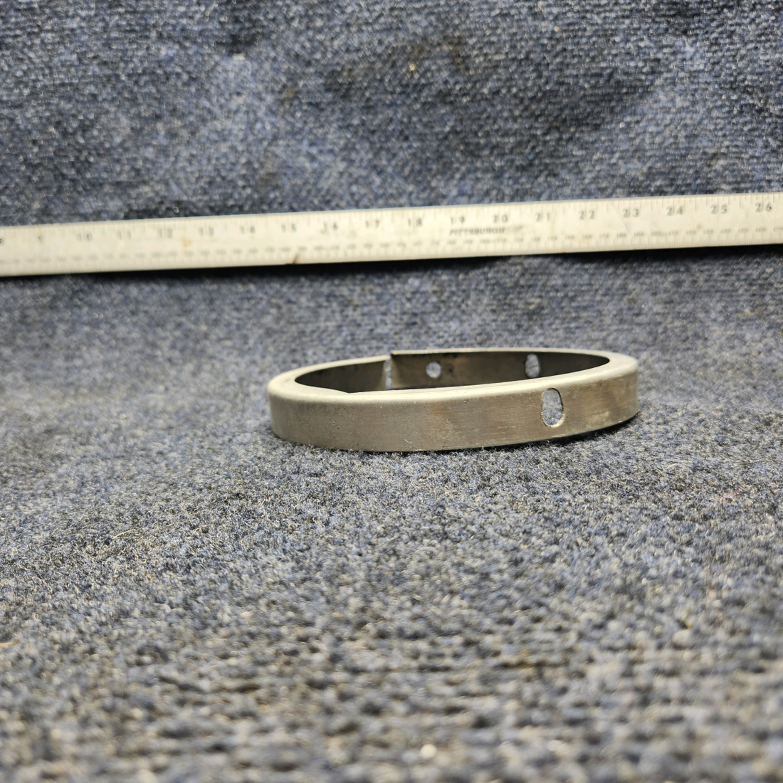 Used aircraft parts for sale, 650187-501 Mooney M20J RETAINER ASSY LANDING LIGHT