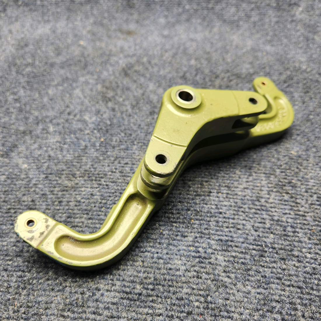 Used aircraft parts for sale, 169-524020-3 Beechcraft C23 SUNDOWNER AILERON CONTROL ARM LH OR RH