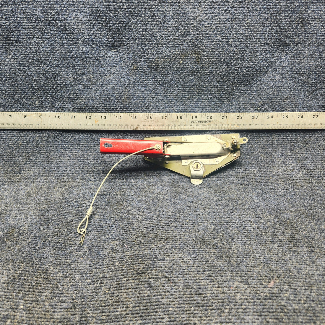 Used aircraft parts for sale, 350190-505 Mooney M20J BAGGAGE DOOR LATCH ASSEMBLY