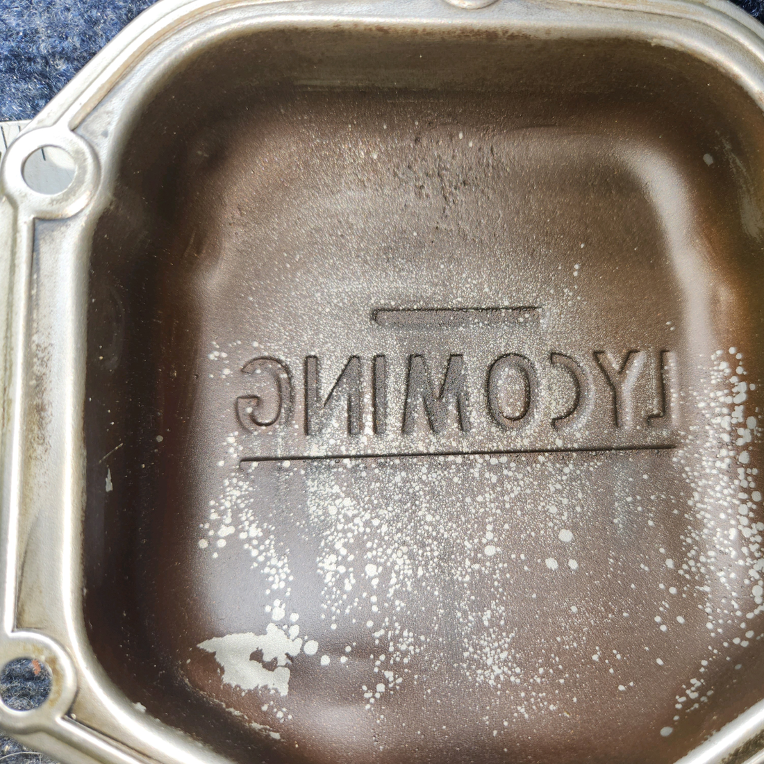 Used aircraft parts for sale, 61247 Lycoming O-320-D3G Piper PA28-161 Rocker Valve Cover with Gasket – Price per Each