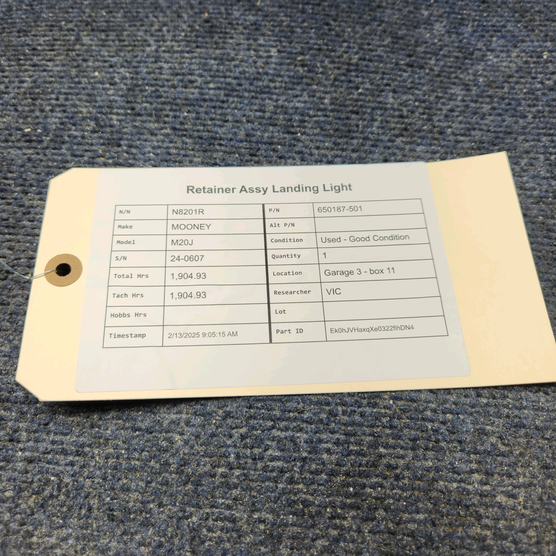 Used aircraft parts for sale, 650187-501 Mooney M20J RETAINER ASSY LANDING LIGHT