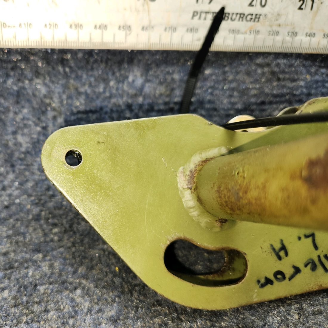 Used aircraft parts for sale, 0523223 CESSNA 172K AILERON BELLCRANK ASSEMBLY LH