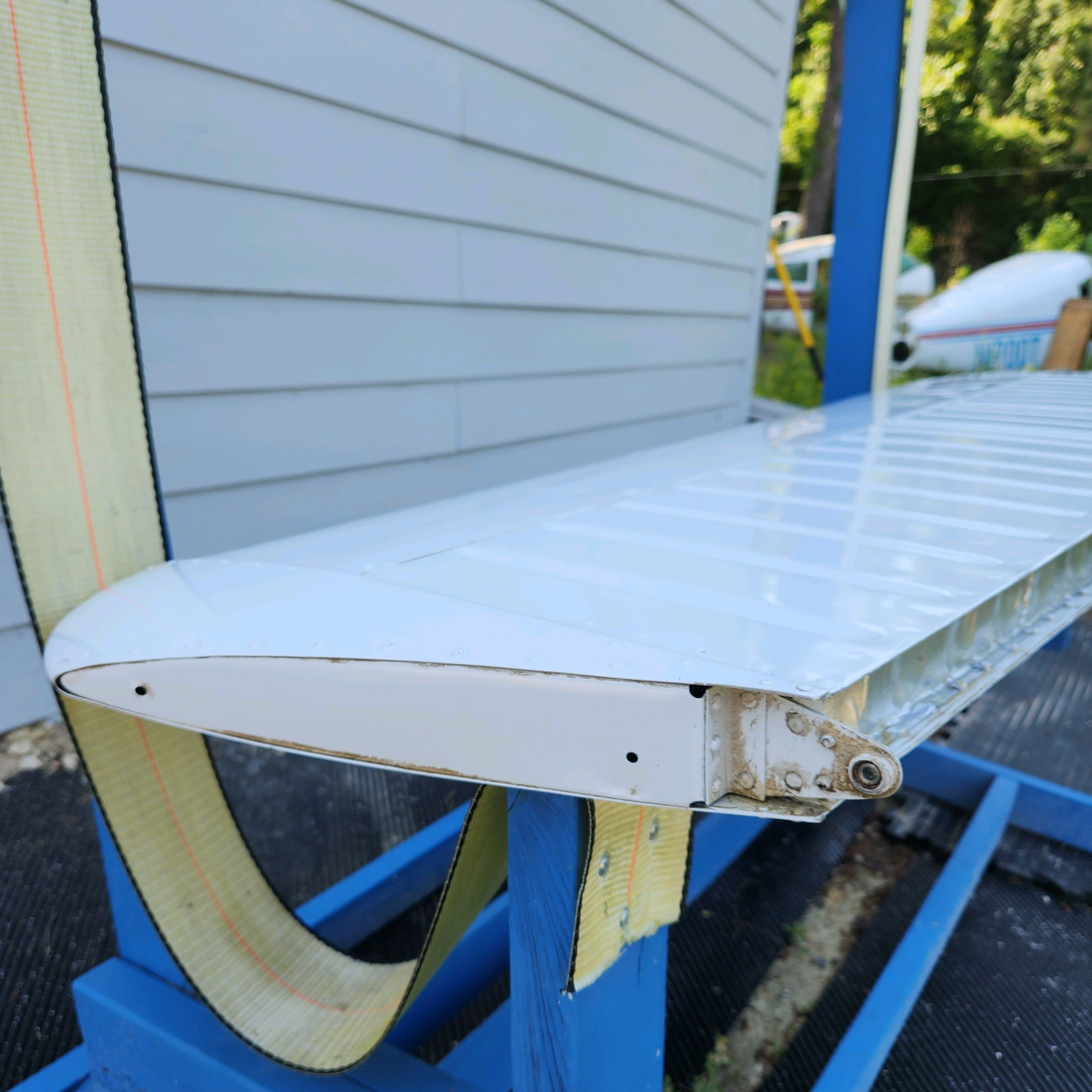 Used aircraft parts for sale, 33-620000-611 BEECHCRAFT F35 HORIZONTAL STABILIZER ASSEMBLY LH-BEECHCRAFT 35-C33