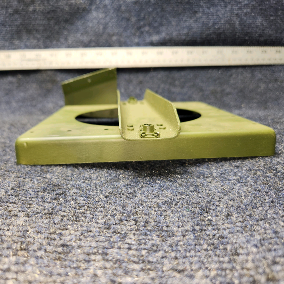 Used aircraft parts for sale, 0413581-8 Cessna 172RG Battery Box Base