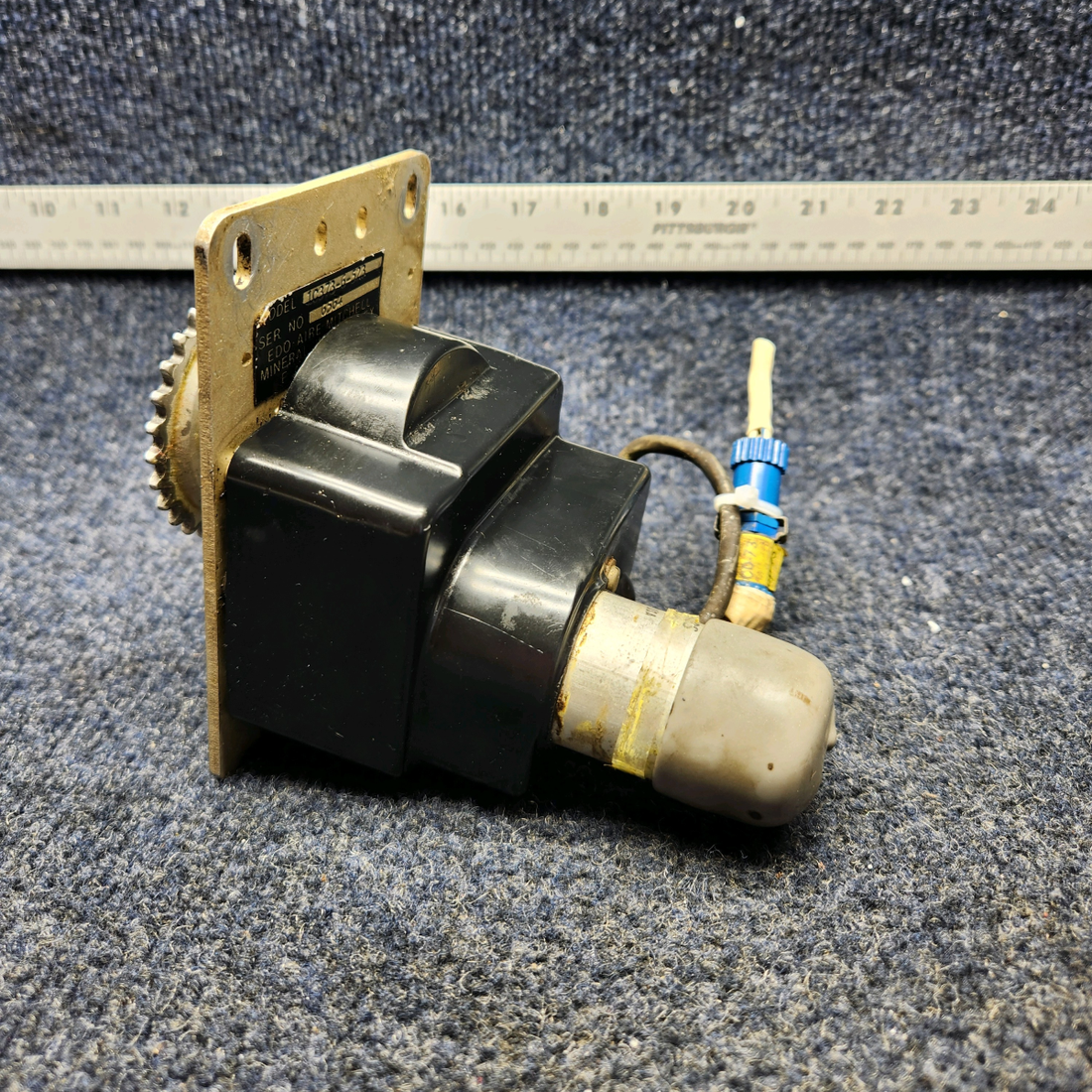 Used aircraft parts for sale, 1-52C373-6-523 Mooney M20J EDO-AIRE TRIM SERVO ASSEMBLY