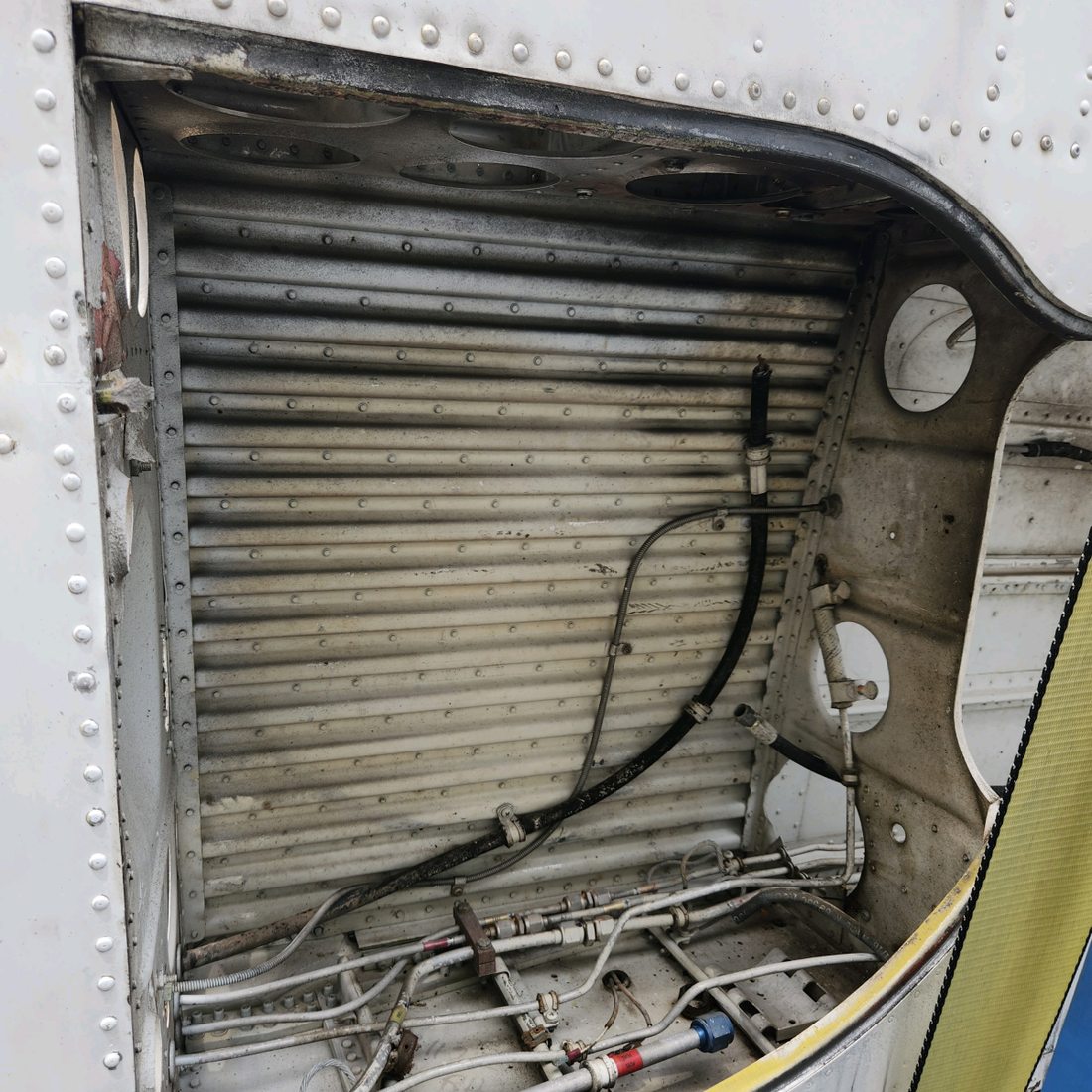 Used aircraft parts for sale, 96-110005-610 BEECHCRAFT 95-55B RH WING ASSY-"SEE PHOTOS FOR DETAIL" - SOLD COMPLETE OR PARTS OF WING.