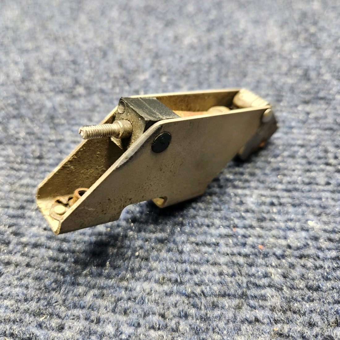 Used aircraft parts for sale, 169-420036-93 Beechcraft C23 SUNDOWNER CABIN DOOR LATCH HOOK LH