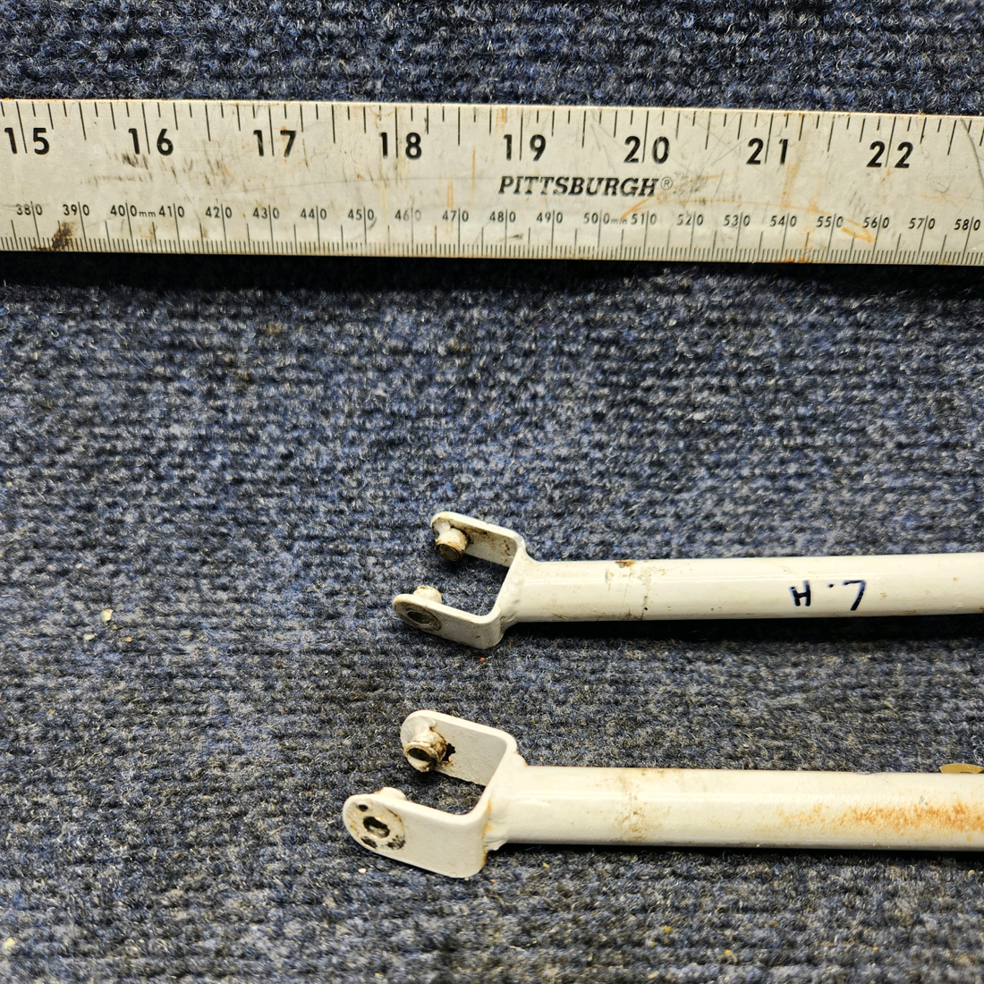 Used aircraft parts for sale, 550015-005 Mooney M20J MAIN GEAR DOOR SUPPORT "PRICE PER EACH"