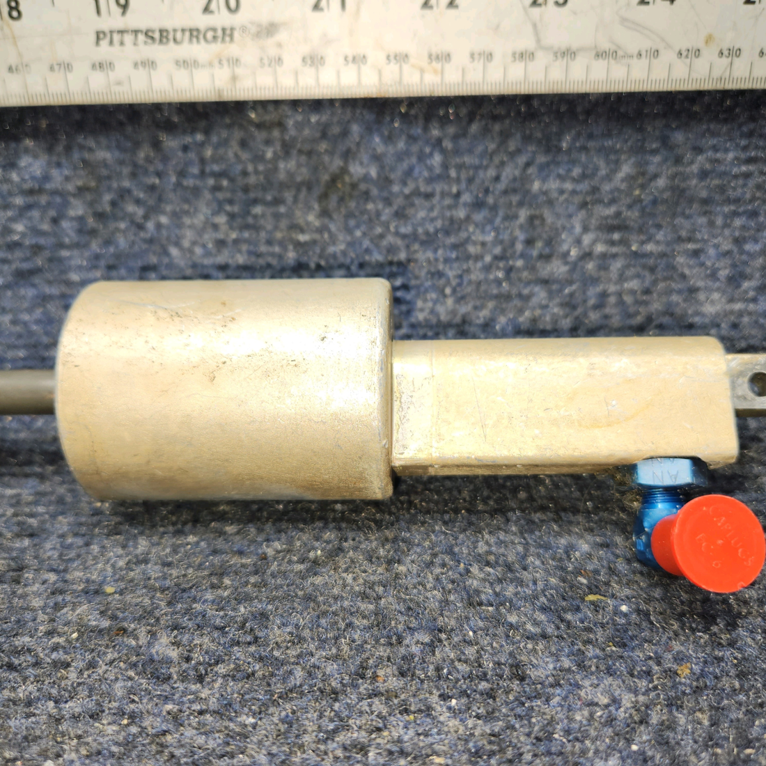 Used aircraft parts for sale, 9882010-4 Cessna 172RG Master Brake Cylinder