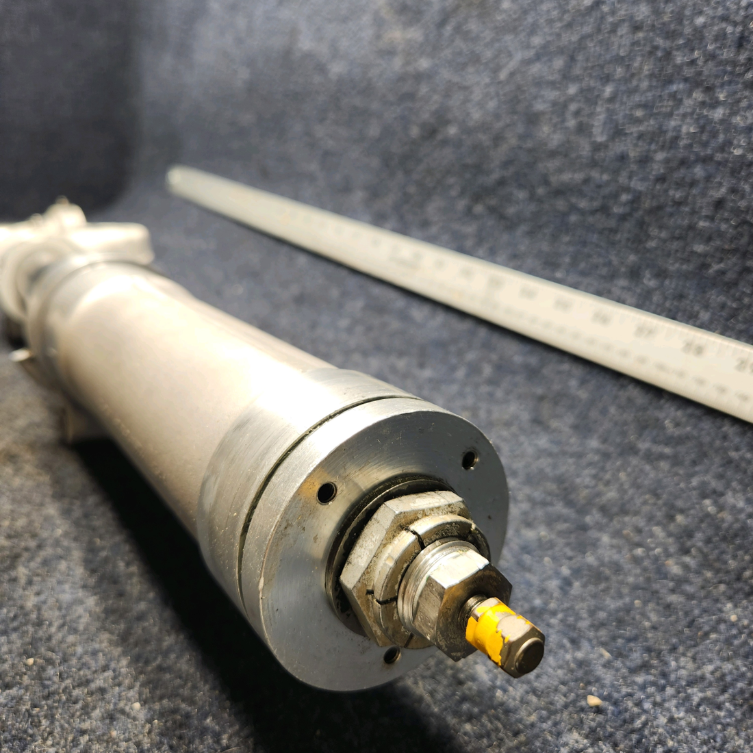 Used aircraft parts for sale, 67100-007 Piper PA32RT-300 NOSE GEAR ASSY LESS TRUNNION