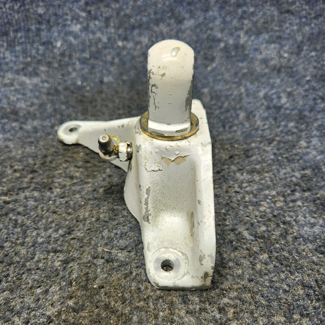 Used aircraft parts for sale, 95643-006 Piper PA32RT-300 MAIN GEAR TRUSS BRACKET ASSEMBLY LH (3/8")